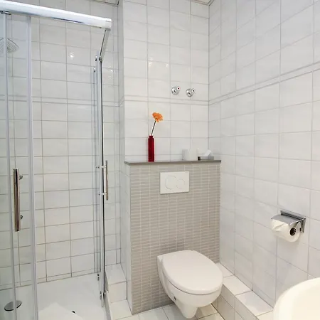 Berliner Ring Hotel 3*