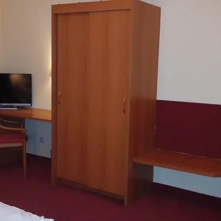 Berliner Ring Hotel 3*