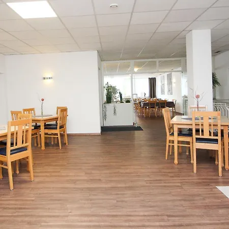 Berliner Ring Hotel 3*